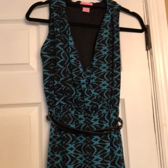 Blue/black printed jumpsuit. Trendy pattern. - Picture 2 of 7